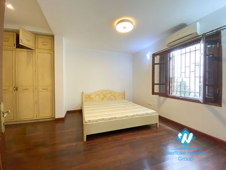 5 bedroom house for rent in Ngoc Thuy Long Bien